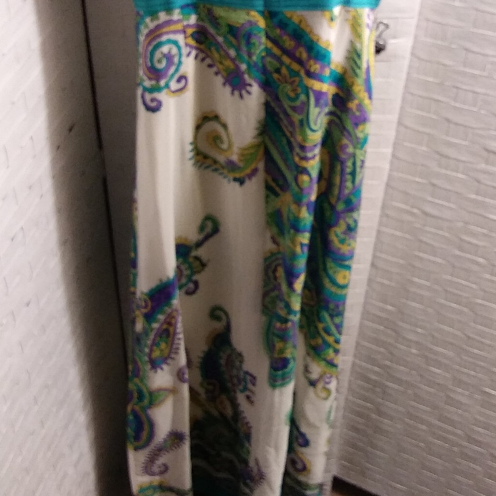 Dress - Picture 7 of 12